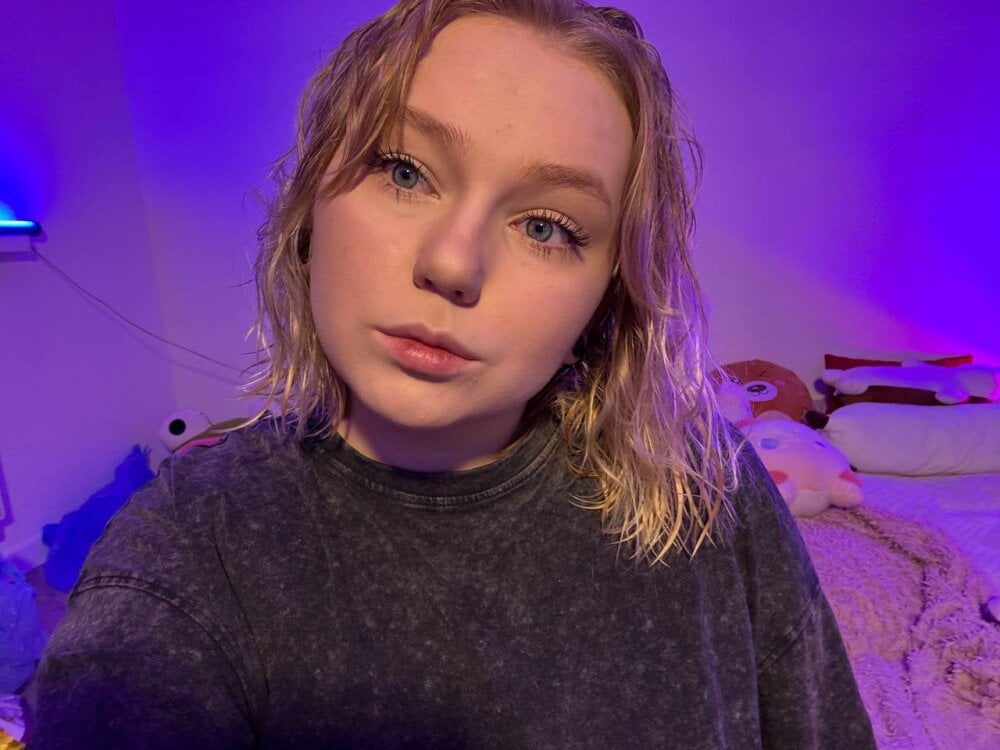 lame_cat from stripchat