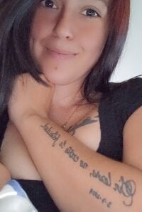 nataly-parker's Offline Chat Room