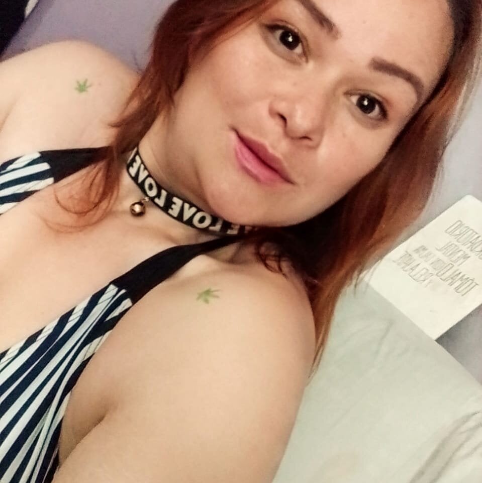 Lola_Storm profile