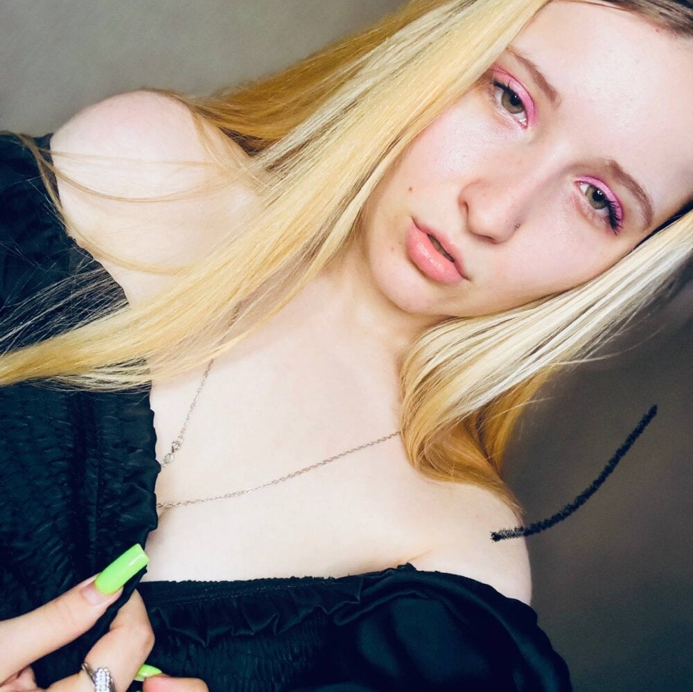Milana_Key profile