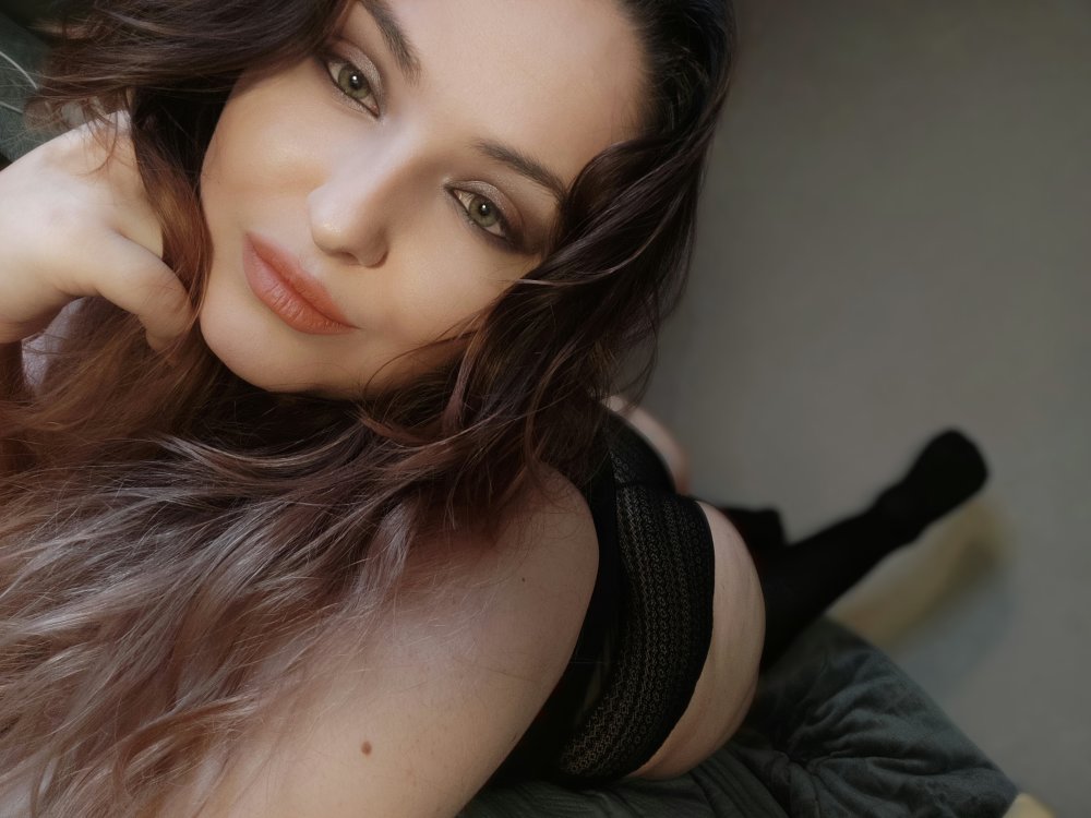 tan__peach's Offline Chat Room