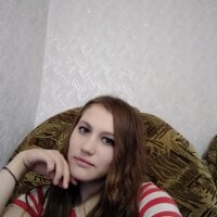 Nicki-Alison_'s Offline Chat Room