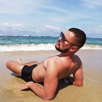 hotnorthman's Offline Chat Room