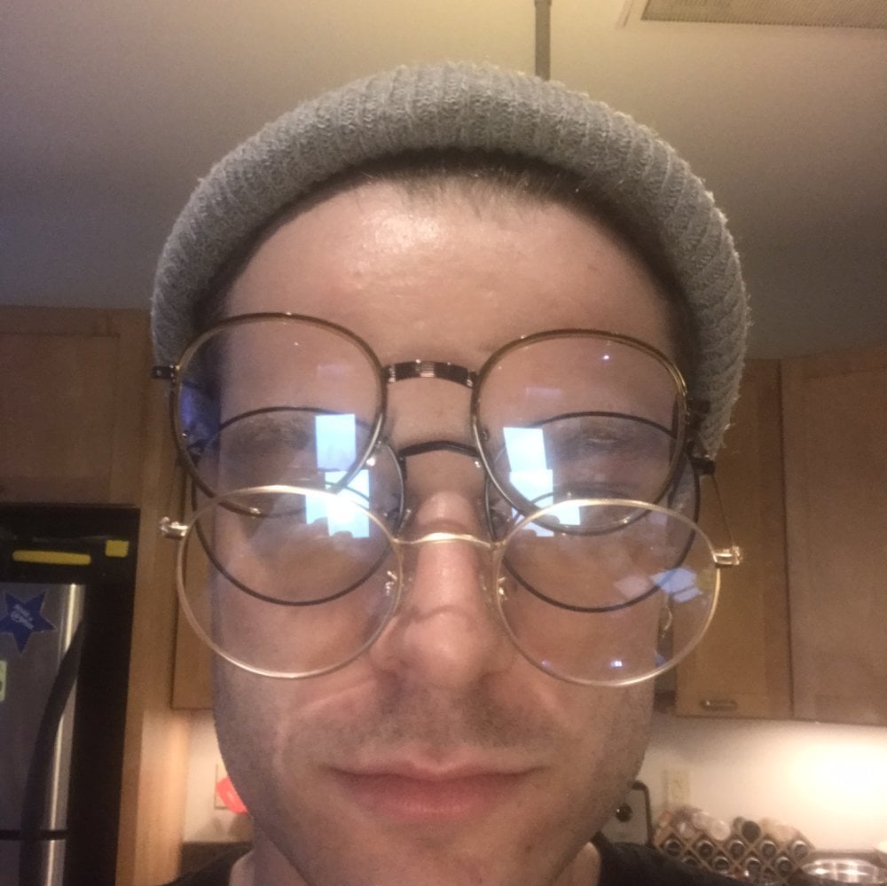 guyatwork16's Offline XXX Chat