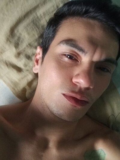 Arturo_at_home
