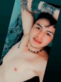 EdwardPremium's Offline Chat Room