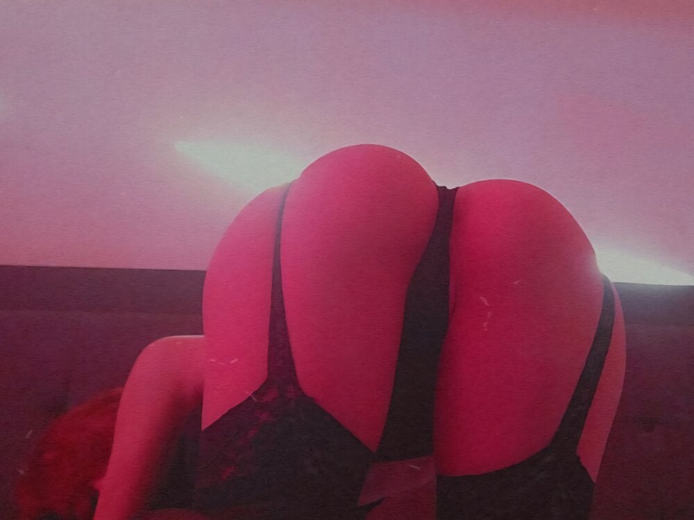 JynLuna's chat room