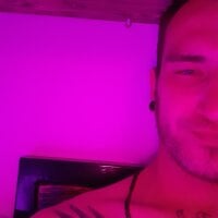 Lucitom's webcam live show