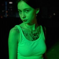 AdeleBrie অফলাইন চ্যাট রুম