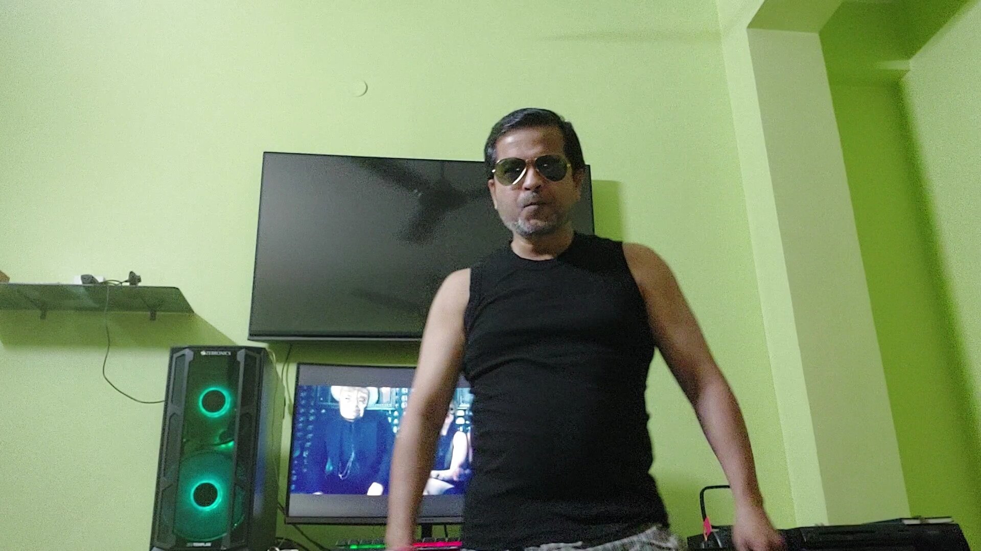 DOLLY_DOLL_007