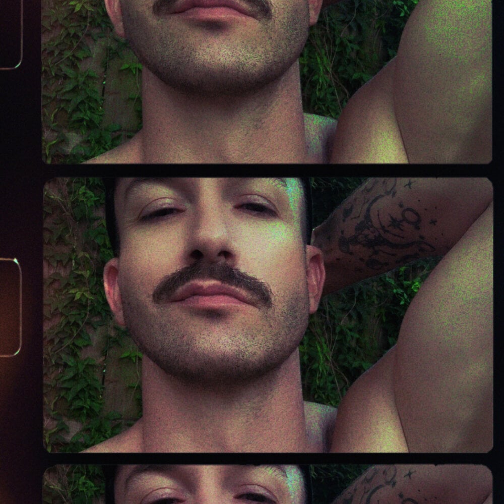 Live sex webcam photo for X_HAZE_X #292171873