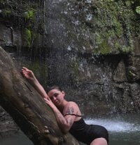 LunaMoonstar's webcam live show