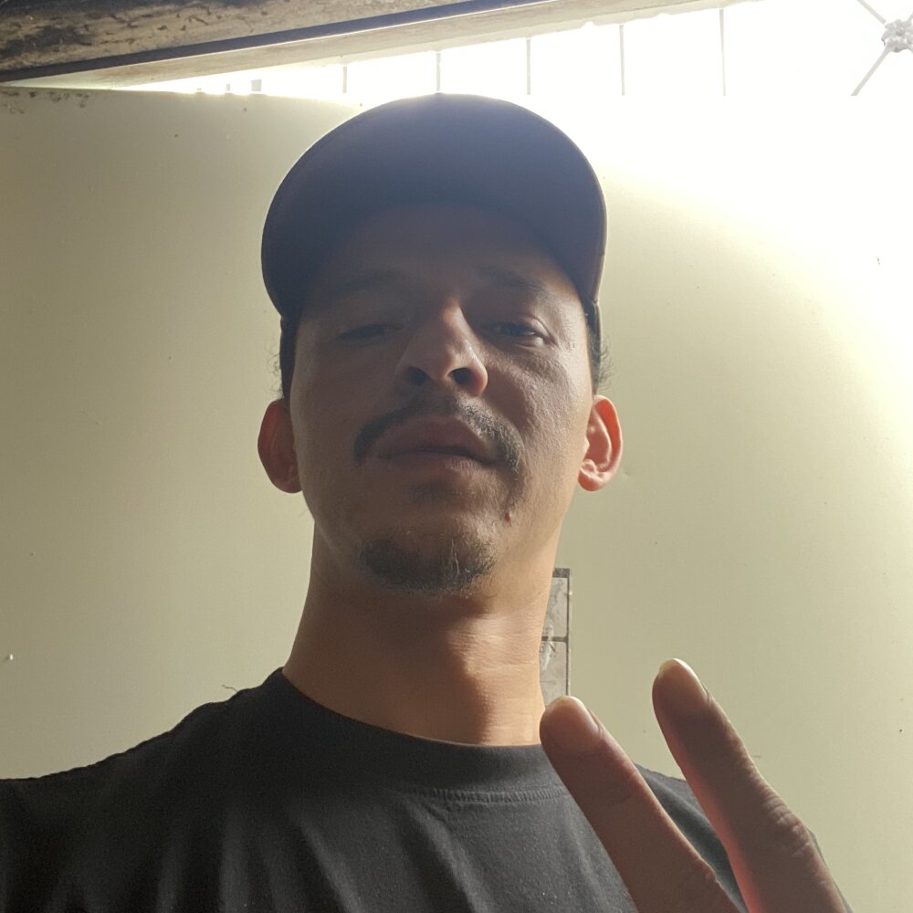 jose1234efrain's Offline XXX Chat