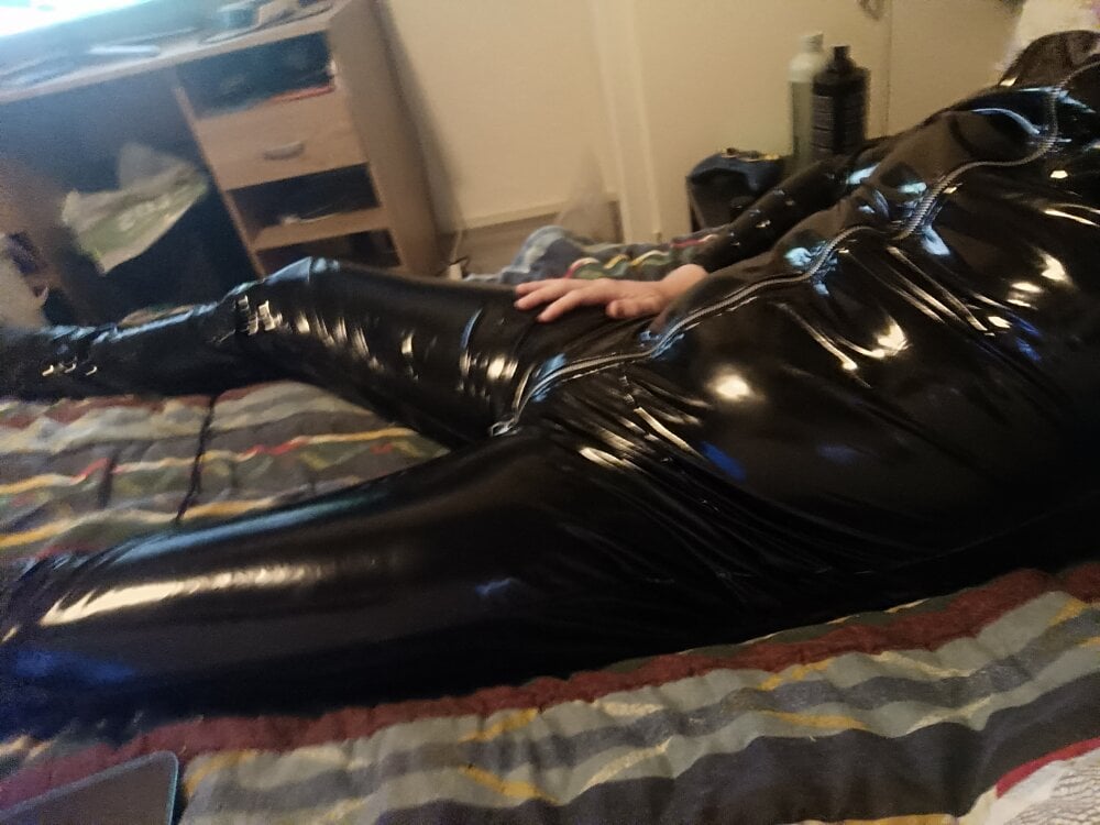 latexkink_sub profile