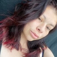 kinkycoupleee's Offline Chat Room