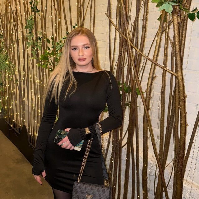 sexcam3d.net bimetalxerox livesex profile in swiss-damn-its-expensive-for-me cams