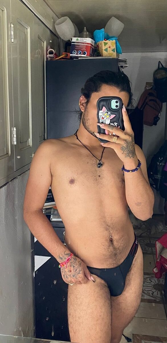 Hott_boy_y profile