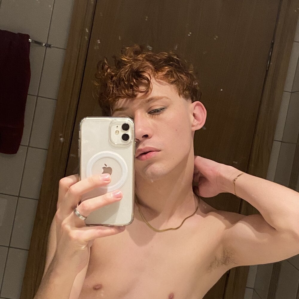 ruivinhosexyy from stripchat