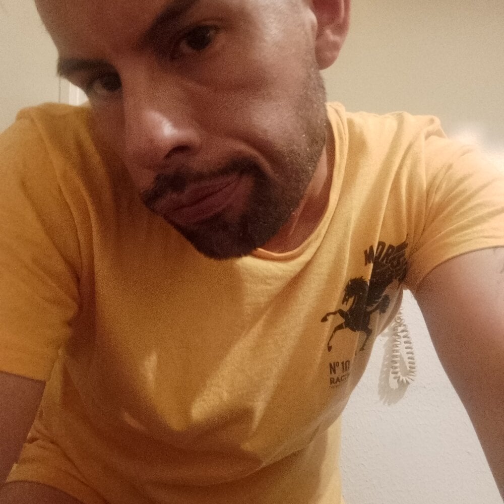 pablofran14 from stripchat