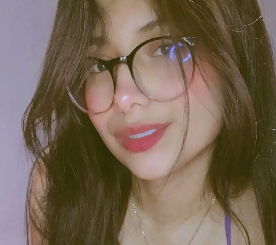 --MiaKhalifa-- profile
