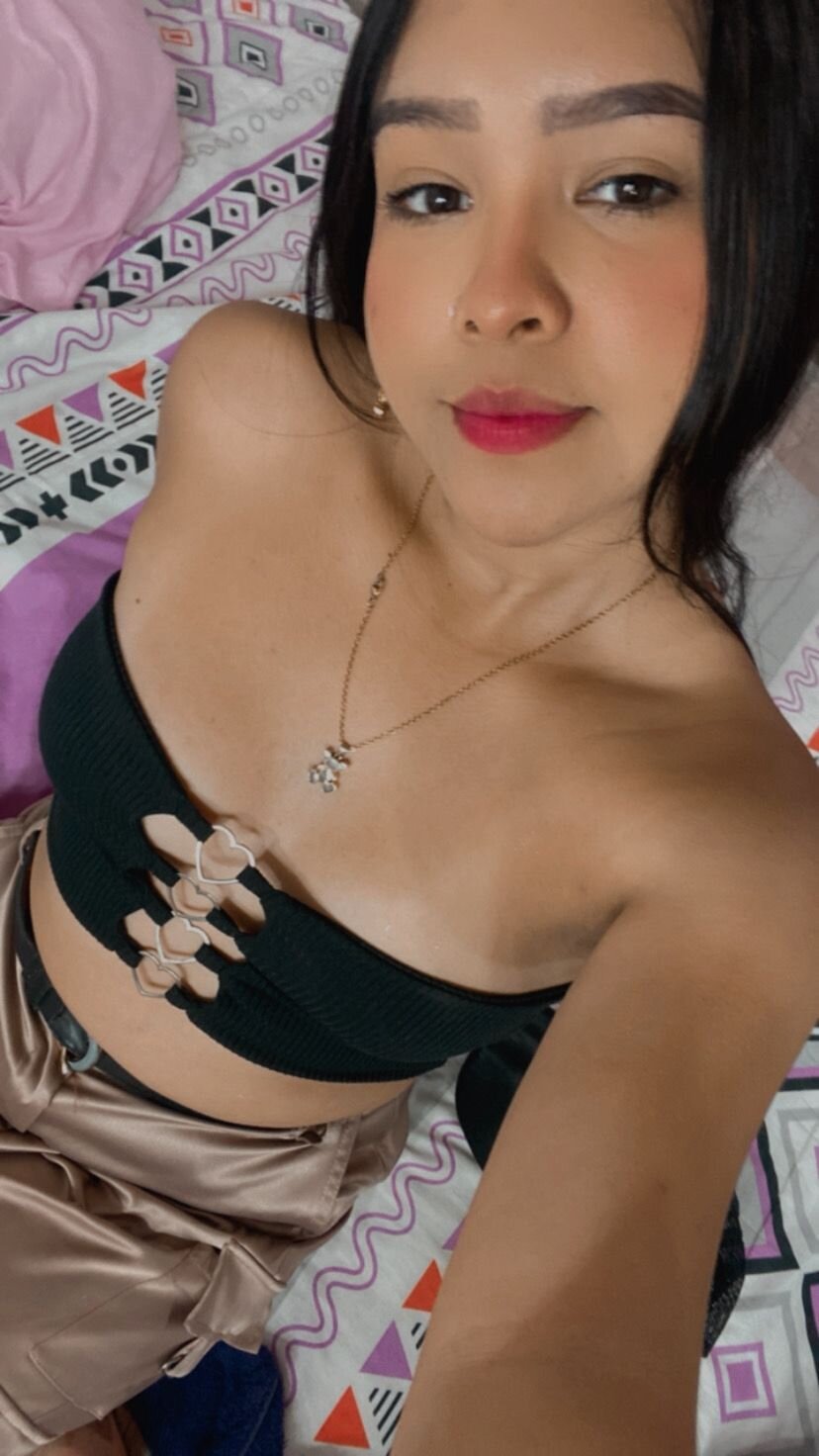 Annie_leo