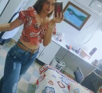 alice_mayer01's Offline XXX Chat