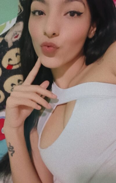 LIA__CANDY