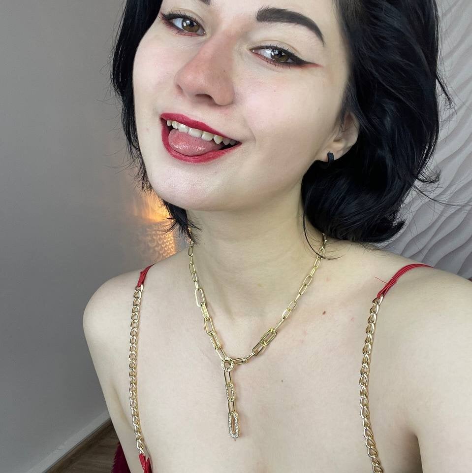 Goddess-Rose's Offline XXX Chat