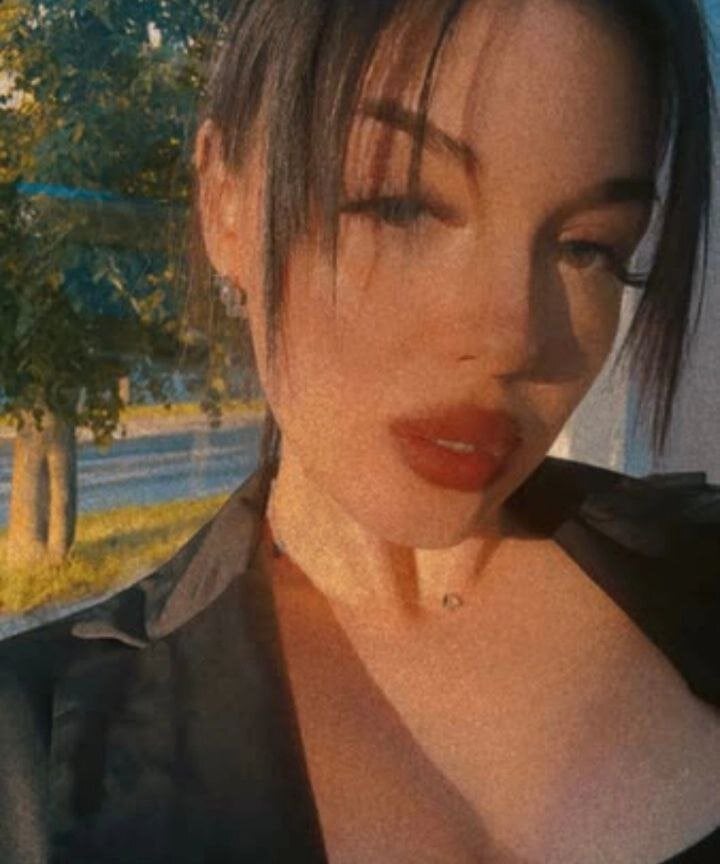 Odeliatrue profile