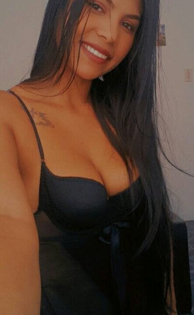 scarlett19 from stripchat