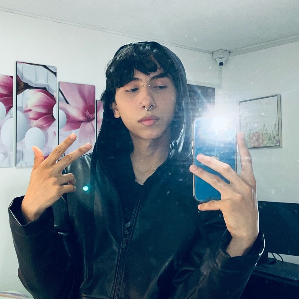 Milan_LewisS profile