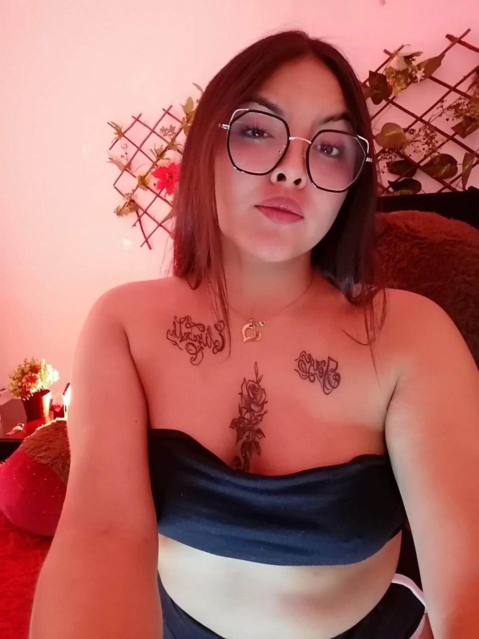 Nahomi_Camber