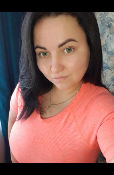 EllaInfinity主播简介 | Stripchat