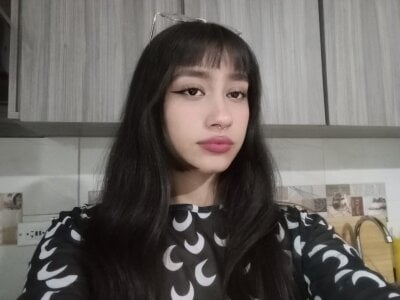 shy_nanami Gallery Image 1