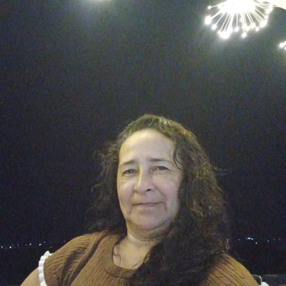 stripchat elizabethmiler webcam profile pic via iluvcams.com