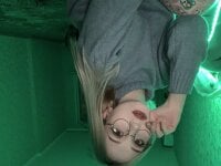 soo_sindi's Offline Chat Room