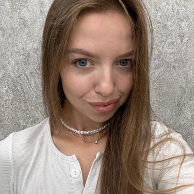 monafilbert from stripchat