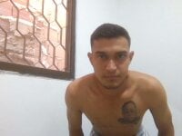 fiercefucker_21's webcam live show