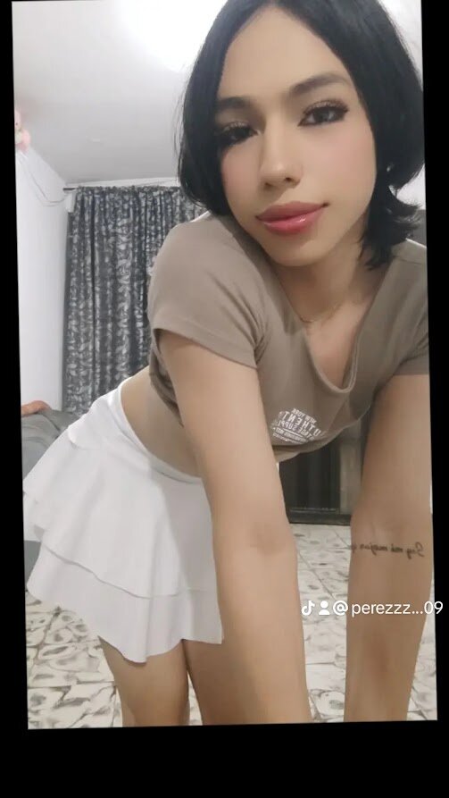 kiss-hott-16