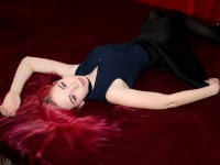 RosalinePretty's Offline Chat Room