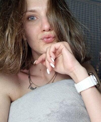 Ererras Female Stripteaseyoung Live Cam Nude