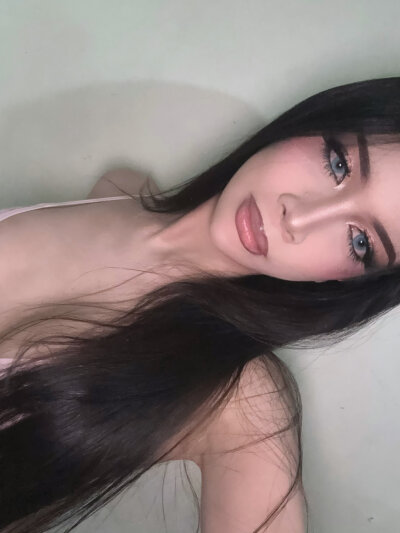 anastasia_lucyxxx Live Cam on StripChat