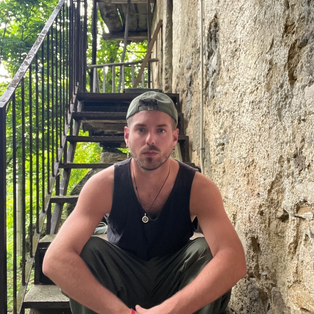 brughy94 from stripchat