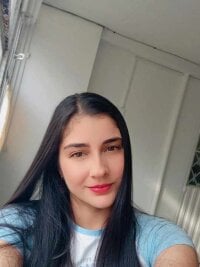 Macaareena's Offline Chat Room