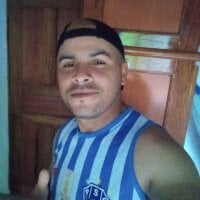 Morenopika01's webcam live show