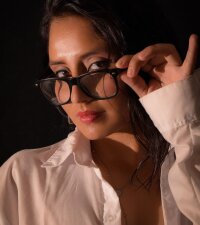 Bossandmiaa's Offline Chat Room