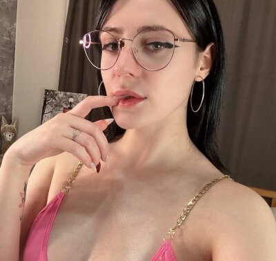 MaydaCast 🦂 free nude chat