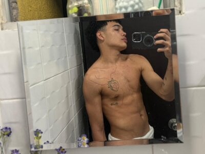 Latinboys3t Couple White Online Cam Porn