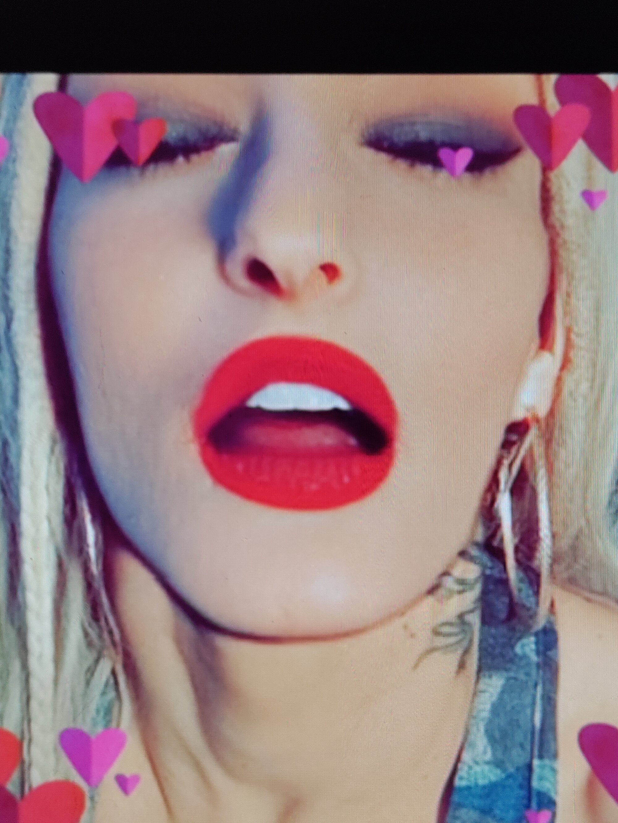 milfblondebae143