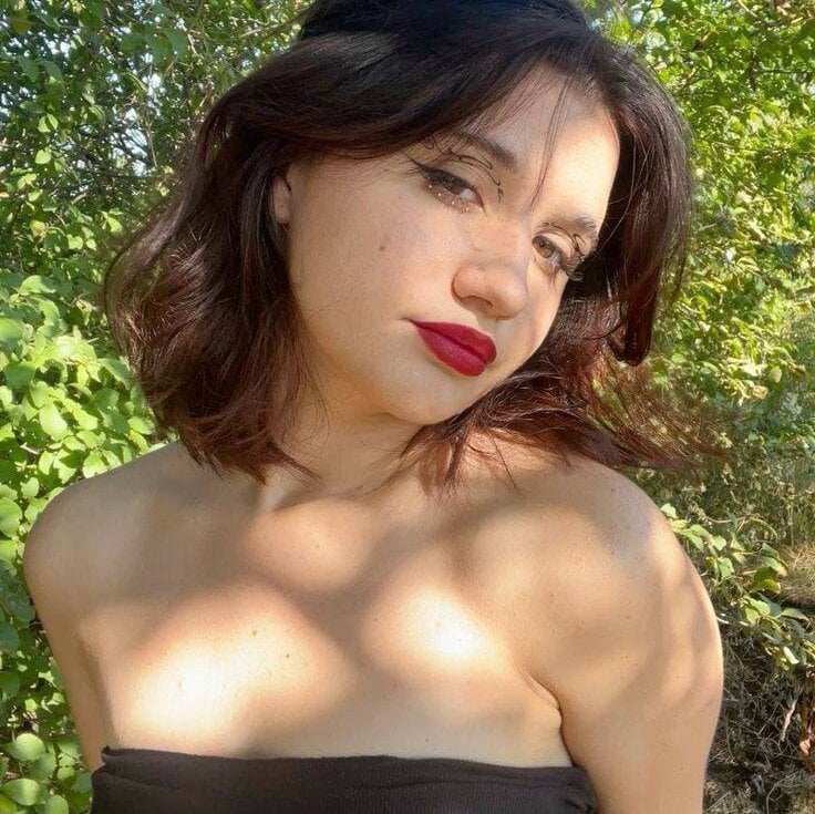 elsiezuno from stripchat